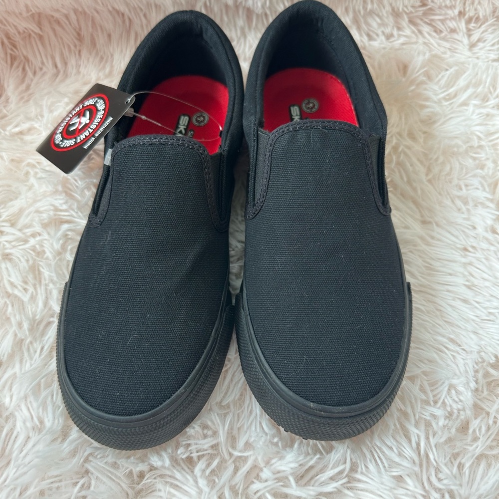 Sketchers work shoes